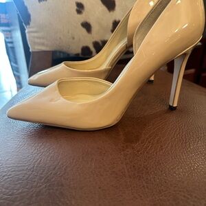 NEW Jessica Simpson Nude Patent Pointed-Toe Stiletto Pumps